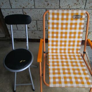 パイプ椅子（小）＆折畳み椅子