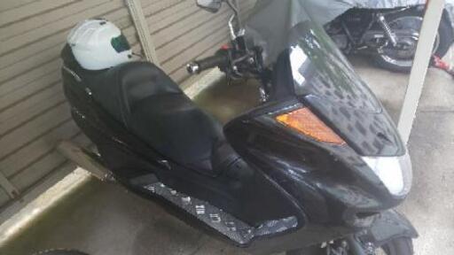 マジェスティの250ccです。