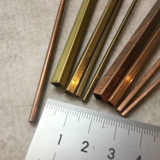 真鍮、銅　素材　角空棒　おもしろい　ハンドメイド　金属