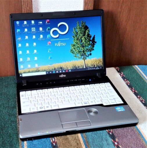 ✅特価！FUFITSU LIFEBOOK P772/重さ1.4kg コンパクトサイズ/高性能Core i3/光速☆彡SSD120GB/メモリ4GB♪//すぐ使えるWindows10♪/高速☆彡USB3.0/SDカードスロット♪/すぐ繋がるWi-Fi/Microsoft Office2019✎/点検整備清掃済み/No.10521