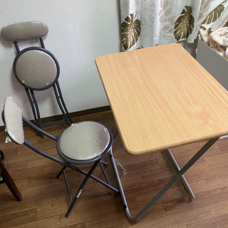 【ネット決済】中古椅子2個とテーブル1個