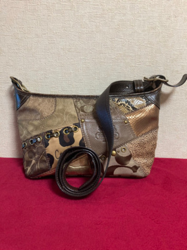 5MKO365  ショルダーバッグ COACH 大きめ 大容量