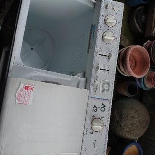 2層式洗濯機(੭*ˊᵕˋ)੭