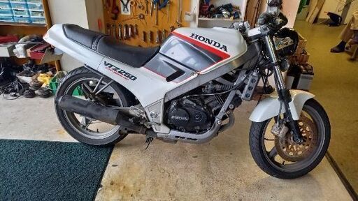 バイク売ります。ホンダvtz250