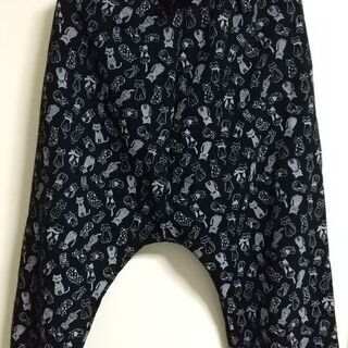 ねこ柄パンツ　💠　【新品】