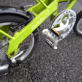 中古自転車１５１５　プジョー　コリブリ　１６インチ　７段ギア　アルミフレーム　ワイヤー錠　ライトは付属していません　ハンドルのみ折り畳みます