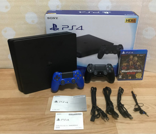 プレステ4 超美品　使用期間1週間　コントローラー　ソフト付き