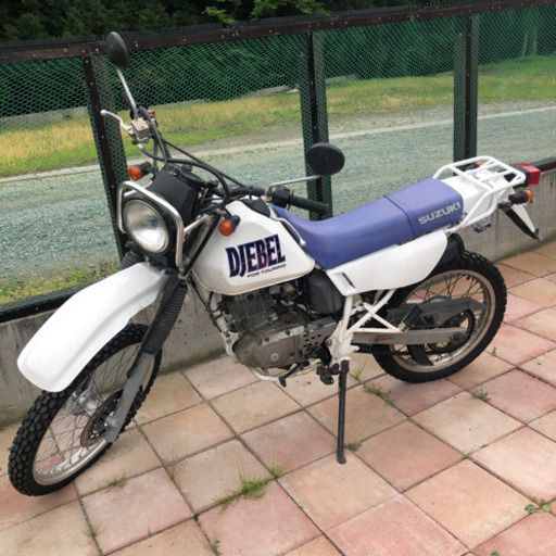 スズキ DJEBEL200(125ccエンジン搭載) スズキ SX125R 200ccエンジン搭載