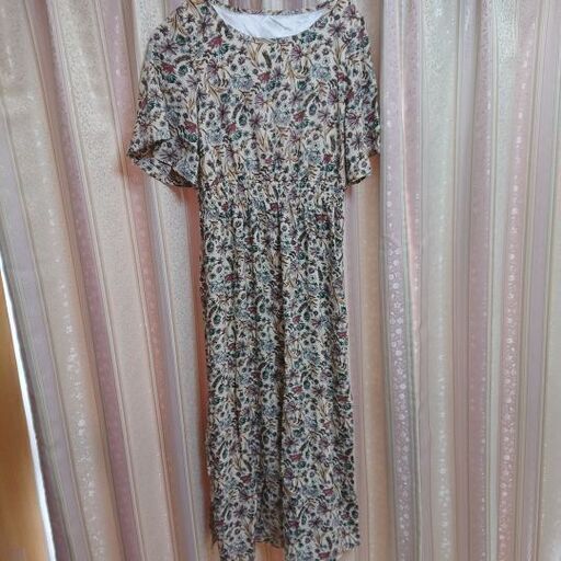 新品 Jayro ジャイロ ワンピース 花柄 フリーサイズ 定価7000円程 ダイヤ プロフ必読 てだこ浦西のワンピース の中古 古着あげます 譲ります ジモティーで不用品の処分