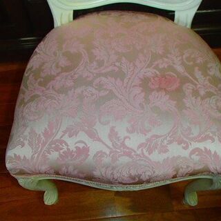 ネコ脚　椅子2脚