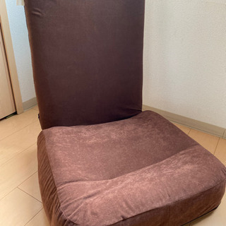 【ネット決済】座椅子　角度調整可能　フラットOK 茶色　