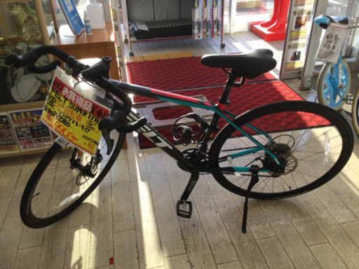 5/21 【美車!!室内保管!!】定価98,780円→59,900円+税 FELT 700×28c ロードバイク クロスバイク 6061 SUPER LITE CA S ディスクブレーキ