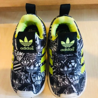 adidas スニーカー 12cm