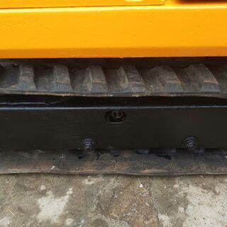 鹿児島発 IHI（石川島建機）ミニユンボIS-4GX クローラ新品交換済み