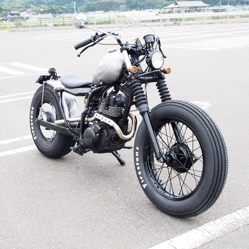 YAMAHA TW200 ボバー 検SR400 ビラーゴ グラストラッカー ハーレー ftr