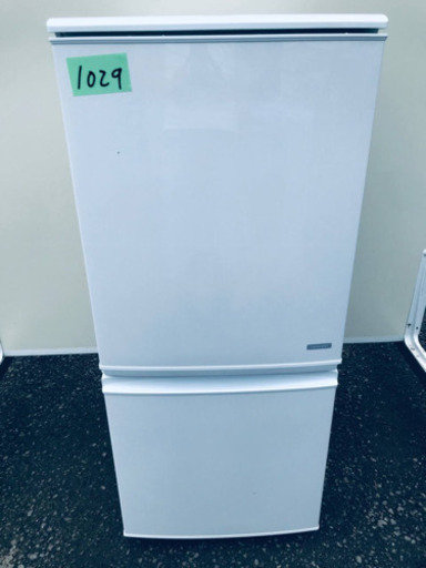 1029番シャープ✨ノンフロン冷凍冷蔵庫✨SJ-C14A-W‼️