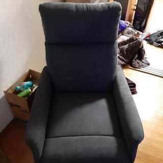 電動リクライニングソファー　使用感無いキレイです。