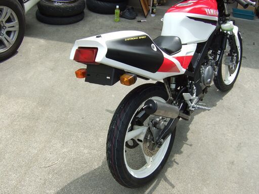 ご成約】TZR50R 機関良好、新品部品多数、カスタムベースにいかが