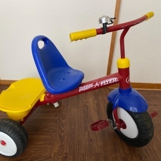 【日本産】 ラジオフライヤー 三輪車 #53ブルー×イエロー 自転車本体