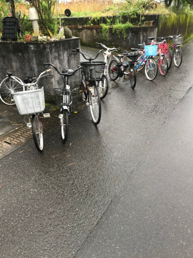 多数お問い合わせ有難う御座いました【中古自転車多数あり】４０００円〜普通に乗れます。
