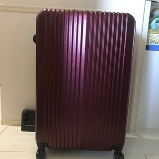 キャリーケース　スーツケース　大型
