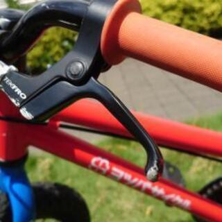 届けます！ヨツバサイクル レッド 16インチ