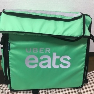 uber eats 公式配達バッグ