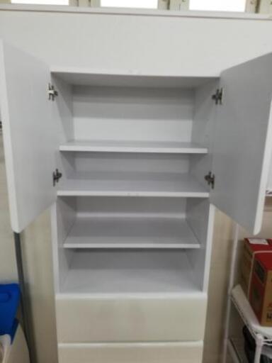ニトリ キッチンボード カップボード レンジ台 食器棚