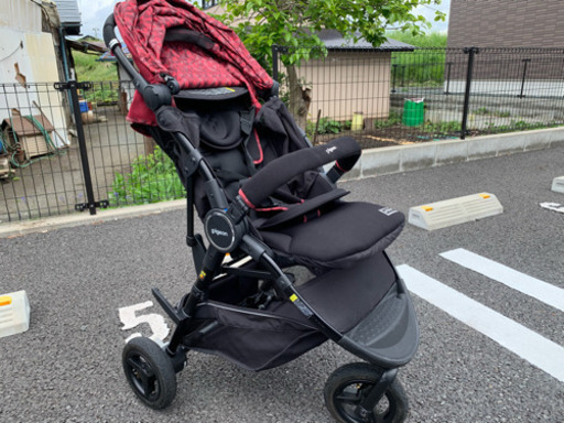 ピジョン パルスキップ 三輪ベビーカー