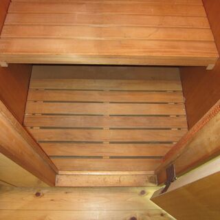 美品　本格家庭用サウナ100V 遠赤外線サウナ 医療用にも使用　リビング設置OK　当時80万円