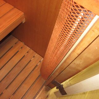 美品　本格家庭用サウナ100V 遠赤外線サウナ 医療用にも使用　リビング設置OK　当時80万円