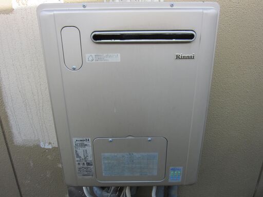 エコ給湯交換のため出品　ガス給湯器　リンナイ　RDV-E2400SAW2－1　（LPガス）追い炊き 浴室暖房機能