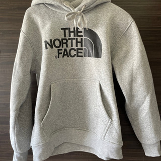 THE NORTH FACE&supremeパーカー！！