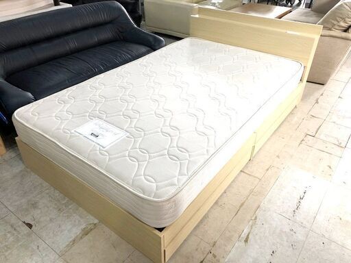 札幌近郊　送料無料 ホテル仕様　シモンズ Beautyrest selection 高級マットレス　セミダブル　フレーム社外