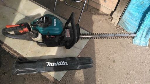 マキタ エンジン式ヘッジトリマ  EH5000W
