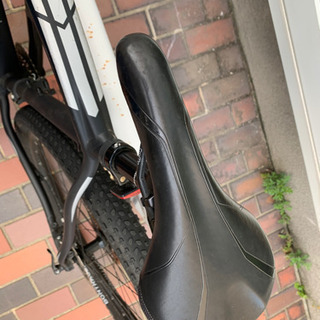 TREK Superfly 5 21.5 黒 5人検討中