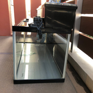 90cmスリム水槽値下げ(GRANDE900新品付き) ガラスフタ　LEDライト付き