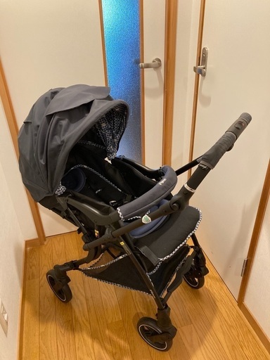 受け渡し者決定しましたA型ベビーカー　両対面式　ランフィRA8L