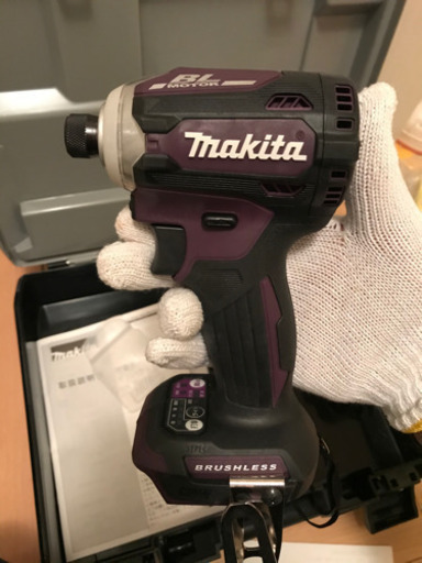 マキタ　TD171D 限定色　本体とケースのみ（オーセンティックパープル）