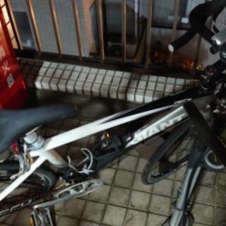 GIANTのロードバイク＋空気入れ・ライト等