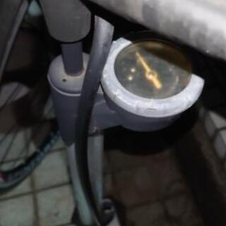 GIANTのロードバイク＋空気入れ・ライト等