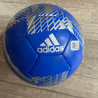 サッカーボール　adidas size4 AF4862BSL