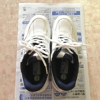 FILA スニーカー 25.5