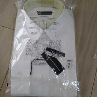 【新品未使用】ホワイトシャツ