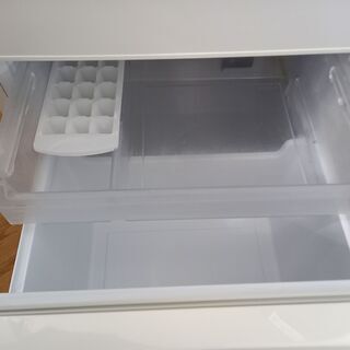 G4491　１年保証付き　動作良好　カード利用可能　冷蔵庫　AQUA　AQR-16G　2018年製　157L　ファン冷式　送料A　キッチン家電　プラクラ南9条店　札幌