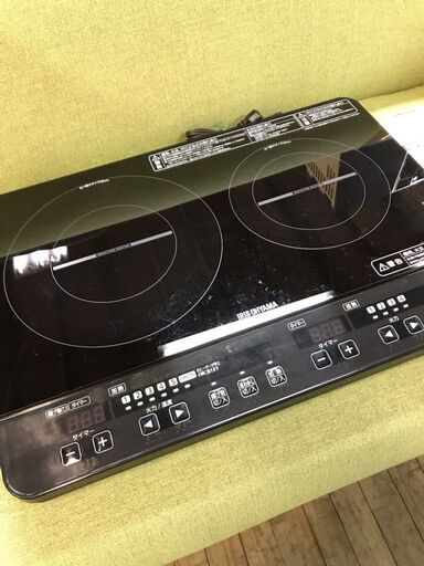 ★セール中につき10,978円より20%引きの8,782円！　アイリスオーヤマ IRIS　卓上 2口IHクッキングヒーター　IHK-W1-B　ガラストップ天板　2017年製　1400W