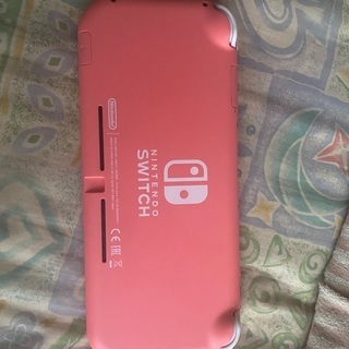 任天堂Switchライト コーラル ダウンロード版モンハンライズ付き