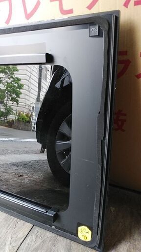 ハイエース200系3型前期に使用していた「小窓付き」左右スライド