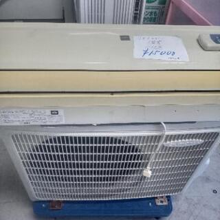 6畳用エアコン2014年製別館に置いてます