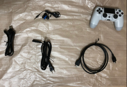 PS4本体 全付属品付き 中古品 - プレイステーション